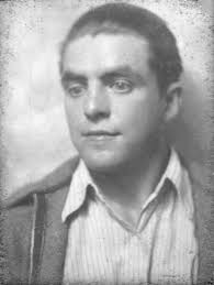 Posted by June Coker McNew in Old Photos from Georgia Mathis Family.  Lowndes or Brooks county, Georgia, 1937-38. L-R: Father William Goodman  "Bill" Mathis with son Robert in front of him, dau.