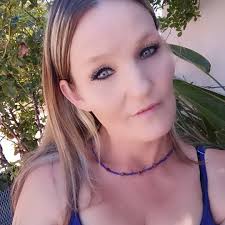 I went to East Side with JoAnn Holland, Sue Perkins, Earl Durham, any of  you still around?