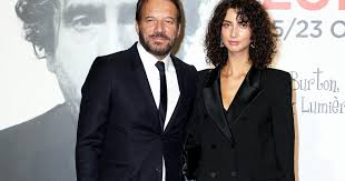 Samuel Le Bihan fou amoureux de sa sublime compagne Stefania, soirée de folie  pour le Nouvel An : Le diaporama - Purepeople