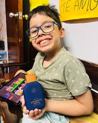 Akemi Yamashiro Directora Ind. de Ventas Mary Kay