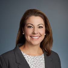 Elizabeth Bergquist's Instagram, Twitter & Facebook