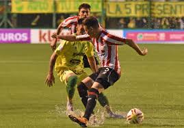 Defensa Ataca Y Estudiantes Lo Aguanta En La Reanudacion Defensa Y Justicia Y Estudiantes Jugaran Un Tiempo De 33 Minutos Y Tormenta Electrica Defensa Estudio