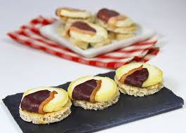 Recette De Toasts Chevre Miel Et Magret De Canard Aperitif Sucre Recette Aperitif Magret De Canard