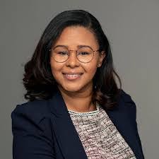 Tonia Abraham's Instagram, Twitter & Facebook