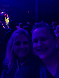 Nikki Eddy's Instagram, Twitter & Facebook