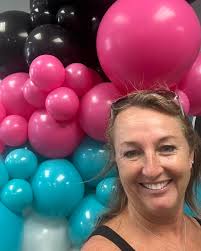 I took a little road trip to KU to help sunnydaypartyart with rush. We  played fairy godmothers and spread our Joy! #rush #omaha #balloons