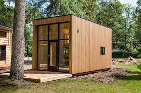 This particular tiny home kit goes for $18,800 on amazon. Diy House Kits Cheap Prefab Homes 2021 Cheapism Com