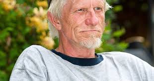 Loren Edward Davis, 71