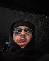 24 was crazy! lots of new territory and definitely stepped out of my  comfort zone! love y'all 🫶🏼 happy new year ⚡️