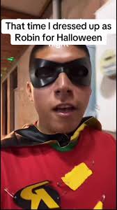 Slim Shady in Robin Costume