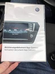 The wide range of app features, including the digital logbook, driving style analysis and nearby volkswagen service partners are easy to use via bluetooth. App Connect Vw Golf R Mk7 Chat Vwroc Vw R Owners Club