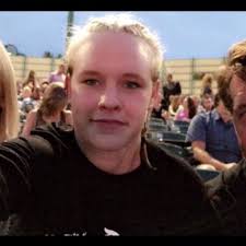 Fundraiser for Laurie Lee by Robin Vogel : Assist The Lee Family