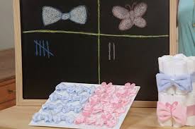 Podrías vender tus adornos para fiestas de halloween, baby shower, cumpleaños,. Ideas Divertidas De Juegos Para Baby Shower Pampers Mx