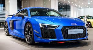 One more shot of this beautiful riviera blue audi r8 v10. Audi R8 V10 Plus Looks Even Racier With Extra Performance Parts Carscoops