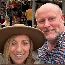 39898 rides All 5 stars Never accidents Never complains Making $$$$$$