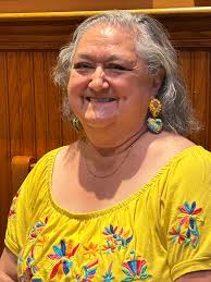 Chinchilla photos and care tips needed