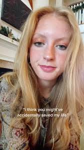 Kairy Lindeck: The Gold Coaster MT Greenscreen Video