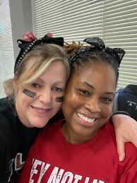 Carole Ray (@CaroleRay1)