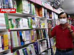 Antara alat tulis yang dibeli adalah: Pertimbang Operasi Kedai Buku