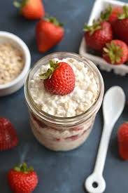 Oatmeal or overnight oats video recipe: Strawberry Cheesecake Overnight Oats Gf Low Cal Skinny Fitalicious