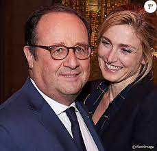 Le président n'aurait prévenu personne. Francois Hollande Et Julie Gayet Douces Vacances Dans Leur Region Fetiche Purepeople