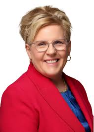 Dr Carolyn Lawlor-Smith