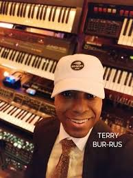 A breakdown of Don't Stop Believin' by the man himself. Such a musically  intricate part