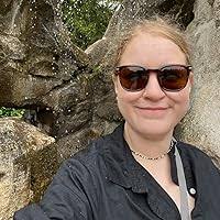 101 ESL Activities: Games, Activities, Practical ideas, & Teaching Tips For  English Teachers of Teenagers and Adults by Jackie Bolen