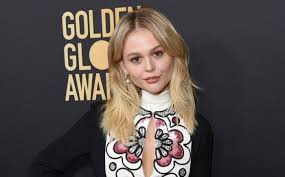 Emily Alyn Lind Lifestyle Height Wiki Net Worth Income Salary Cars Favorites Affairs Awards Family Facts Biography Di Emily Alyn Lind Emily Lind