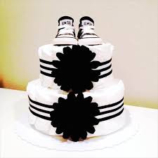 Black And White Baby Shower Cakes Black And White Chuck Taylor Diaper Cake Diy Diaper Cake Baby Diaper Cake Diaper Cake Boy