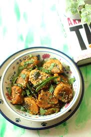 Merry Tummy Zucchini Muthiya Gujarati Indian Steamed Snack In 2020 Indian Side Dishes Indian Food Recipes Zucchini