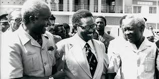 Zambia founding father kenneth kaunda dey in serious but stable condition, one source close to di former president don tell bbc. Kenneth Kaunda The Flawed Giant Who Squared Up To Colo