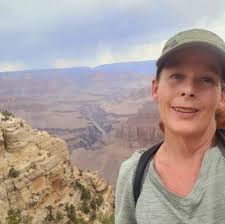 Great Pyrenees and pitbull friendship stories