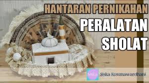 Cara membuat kerajinan miniatur rumah dari kardus yang akan saya ulas berikut ini sengaja saya tulis beserta gambarnya agar sangat mudah untuk kamu praktikkan di rumah. 6 Cara Membuat Hantaran Pernikahan Dari Mukena Berbagai Bentuk Hot Liputan6 Com