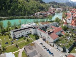 (ergebnis aus 203 bewertungen) bewertet von gästen nach ihrem aufenthalt in der unterkunft haus am see. Klinik Fussen Kliniken Ostallgau Kaufbeuren