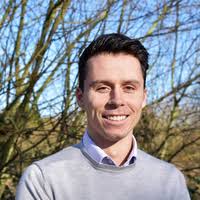 Daniel Morlan's Instagram, Twitter & Facebook