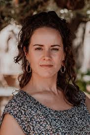 Cindy Wilkes's Instagram, Twitter & Facebook