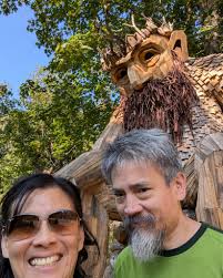 How to take the ferry to Vashon Island from Southworth Ferry Dock to see  Oscar the bird king?