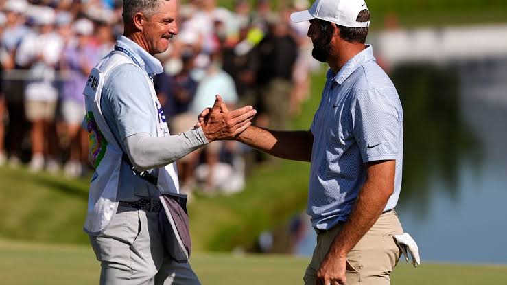 Scottie Scheffler back to his dominant self and opens PGA Tour postseason  with 8-shot win :: WRAL.com
