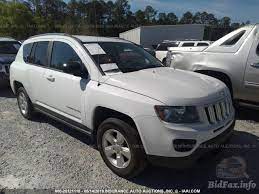 Now on the 2014 compass, jeep hasn't done anything radical to that look, although it's refined this small although the 2014 jeep compass has seen some significant suspension change, the. Jeep Compass 2014 White 2 0l Vin 1c4njcba7ed573195 Free Car History