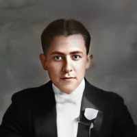 Antonio Centrella's Instagram, Twitter & Facebook