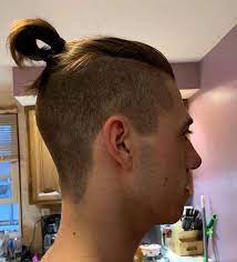 Amazing Undercut With Ponytail Undercut Ponytail Undercut Long Hair Mens Hairstyles Undercut