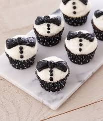 Black And White Bow Tie Cake Black And White Bow Tie Cupcakes Cake Mate Black And White Cupcakes Bow Tie Cake White Cupcakes