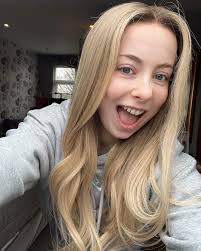 Hair for @plus44world Makeup- @mariebruce Hair- @bethsfxmakeup Photography:  @bellamacgregor Set design: @charlieheathmartin Models:@sebtabe,  @jasmiinejackson