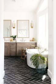 Traditional Bathroom Suites To Compliment Your Home Horror Underground Traditional Bathroom Traditional Bathroom Suites Top Bathroom Design