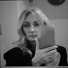 Let's pause lecture recording and stop student loneliness