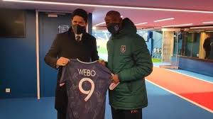 Paris saint germain psg jersey shorts kits 2019 away large shirt jordan ig93. Psg Give Basaksehir S Webo Jersey To Show Solidarity
