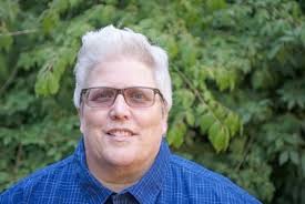 Nonprofit names Birch Bay duo “environmental heroes”