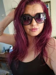 Hi I am Amy 29 from Derby looking for lady's only