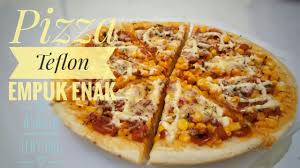 Nak buat pizza homemade tapi taknak uli tepung sendiri. Cara Mudah Membuat Pizza Teflon Rumahan Youtube